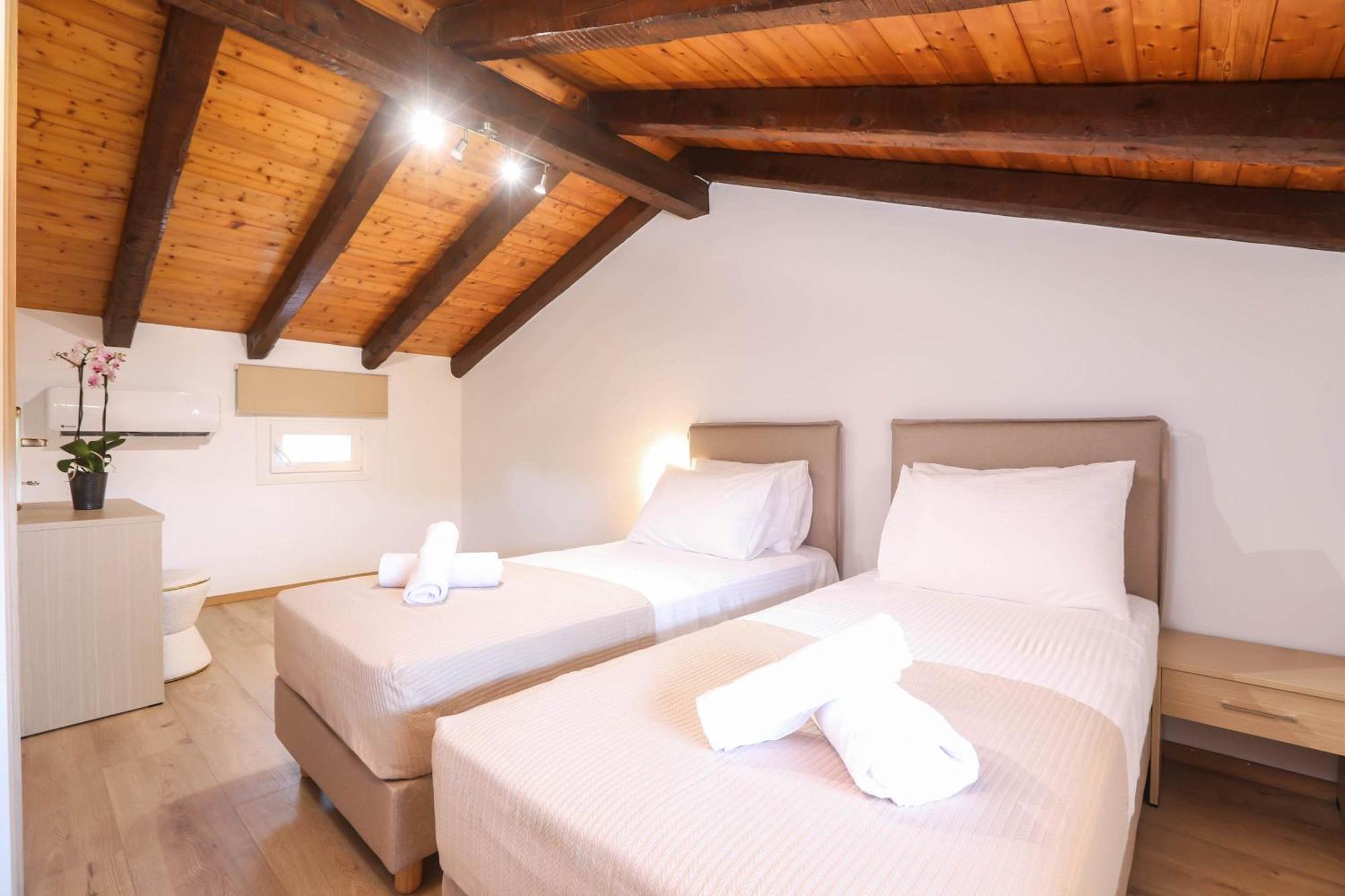 Fior Di - Corfu Garden Getaways *